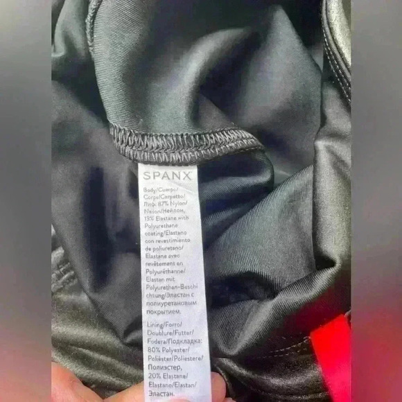 SPANX Faux Leather Leggings Regular Small Black - Picture 5 of 13